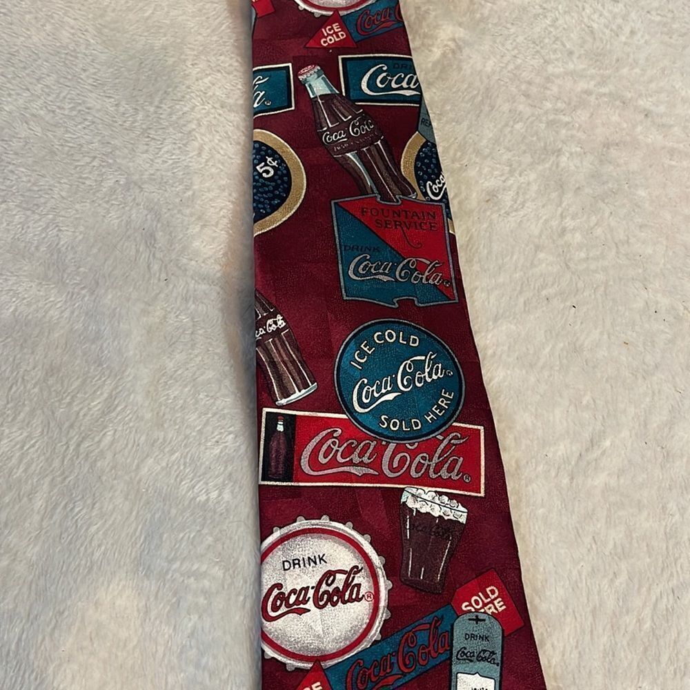 Coca Cola neck tie - Picture 3 of 7